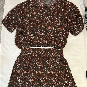 Lark + Grey Brown Floral Rayon Blouse with Skirt Set- Medium
